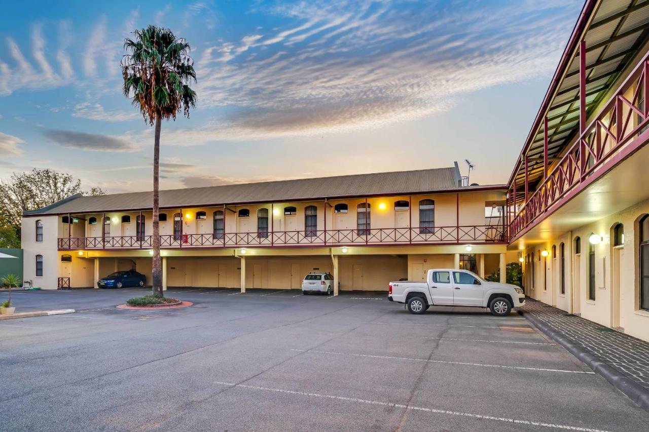 Prince Of Wales Hotel Wagga Wagga Exterior foto